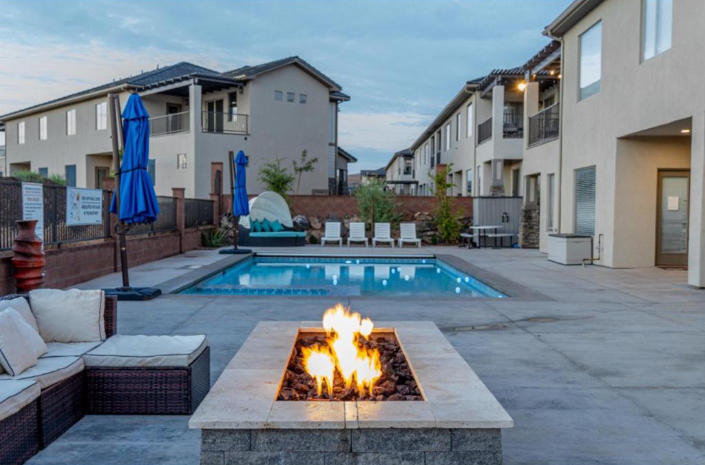 Hurricane House | Zion Village Water & Air, Private Heated Pool and Hot Tub