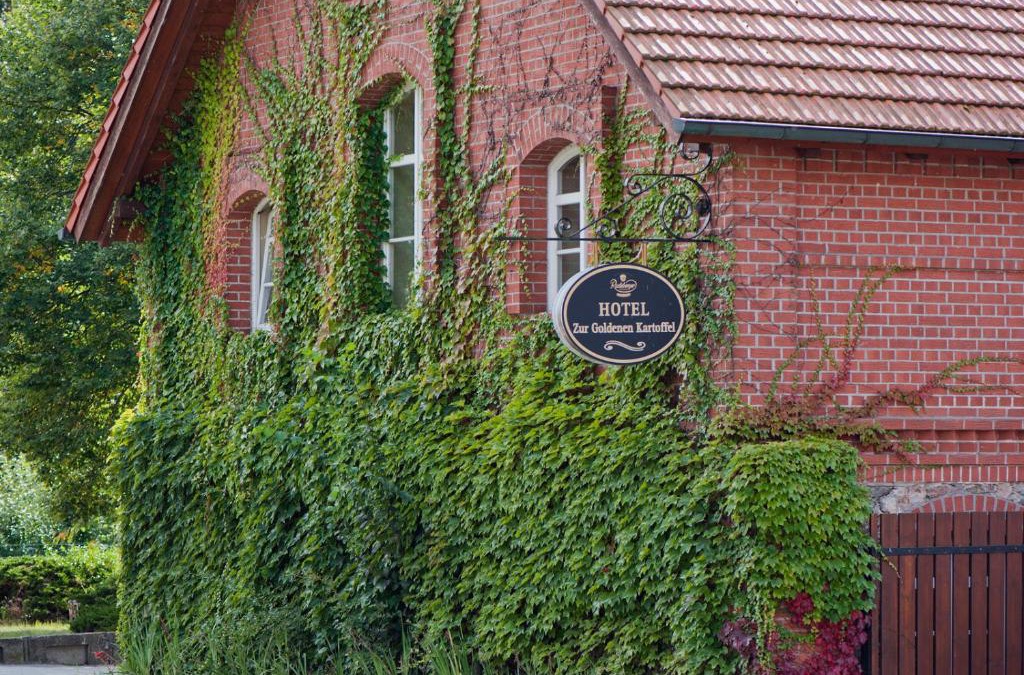 Protzel Hotel | Zur Goldenen Kartoffel