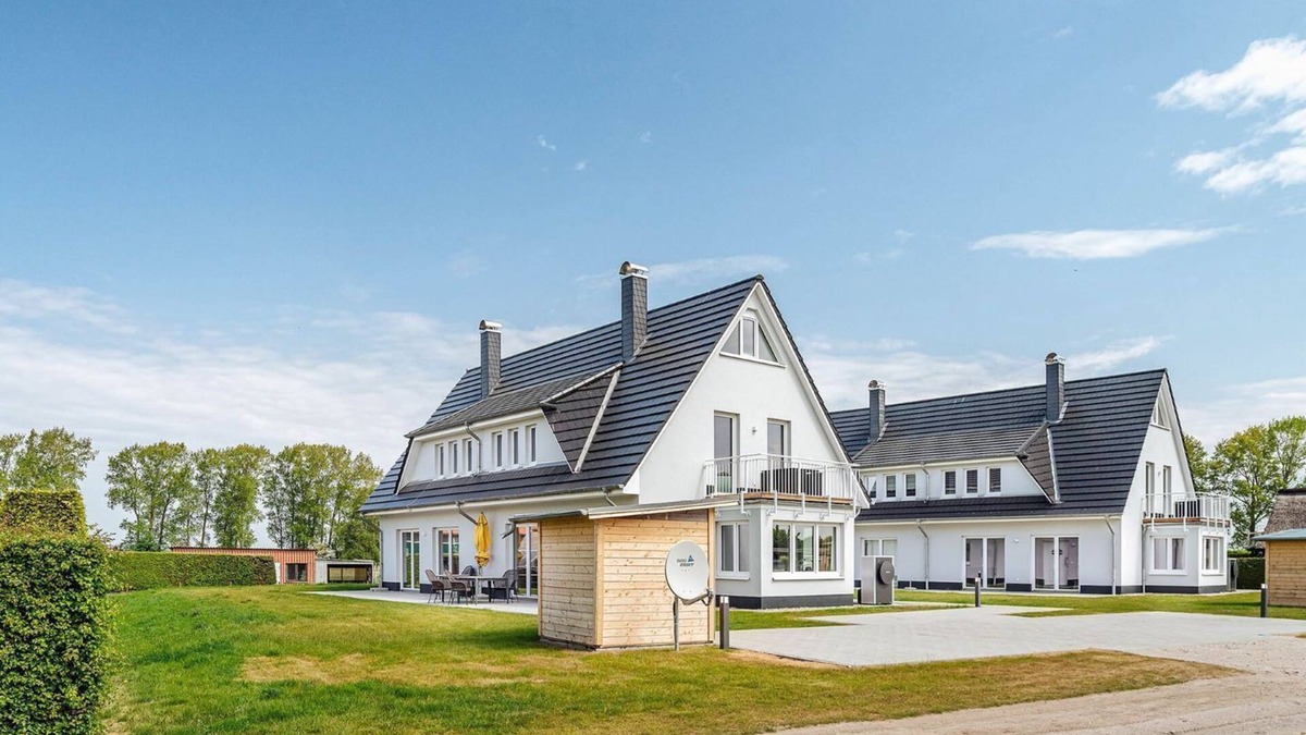 Bresewitz House | Zur Oie 27 "Westwind" (left) - Holiday home close to nature