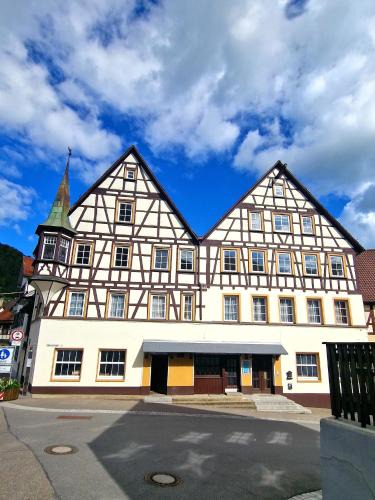 Blaubeuren Hotel | Zur Schönen Lau- Monteurzimmer