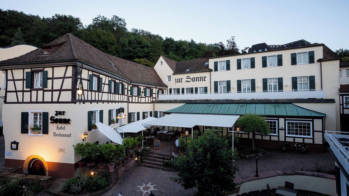 Badenweiler Hotel | Zur Sonne Romantik Hotel & Restaurant
