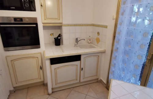 Cap-d'Antibes Apartment | à 5 Minutes à Pied de la mer