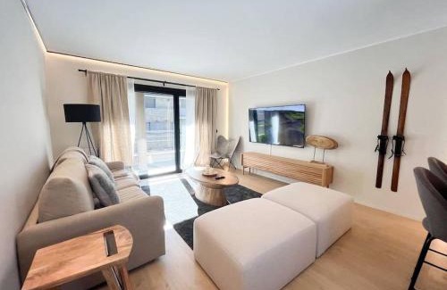 Andorra la Vella Apartment | Ático Dúplex De Lujo - CLASIFICACIÓN 5 ESTRELLAS - 8PAX - A Pie Del Centro - 2 PARKINGS l by BonesVacances