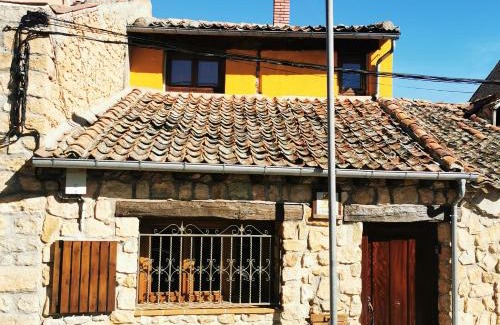 Adrada de Piron Apartment | Ático Pirón