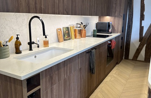 Saint-Thomas-d'Aquin Apartment | Élégant Appartement Familial de 3 Chambres au Cœur de Paris