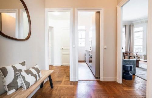 Porte-Dauphine Apartment | Élégant appartement - Proche Arc de Triomphe