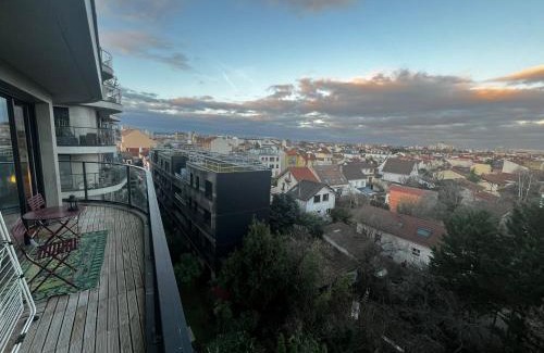 Petit-Colombes Apartment | Élysée Lumière Résidence Prestige Paris-La Défense