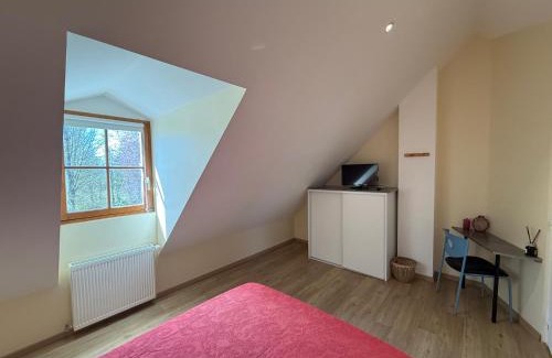 Chanzeaux Bed & Breakfast | Étage complet à la campagne