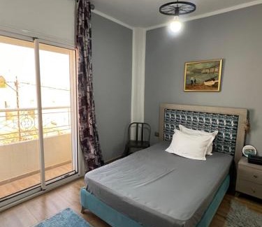 El Menzah Apartment | Étage privé tout confort deux chambres salle de bain et espace cuisine dappoint