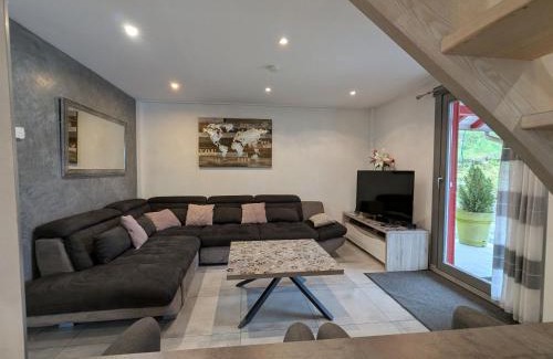 Fresse-sur-Moselle House | Évasion Vosgienne: Chalet de Luxe, Spa, Sauna, Proche Randos et Stations de Ski - FR-1-589-313