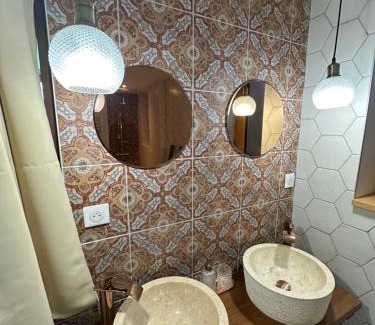Laburgade House | Ô Trois Puits