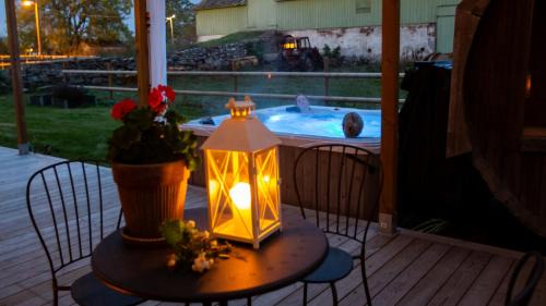 Stora Fro Bed & Breakfast | Ölands Yoga Studio & Islandshästar, Stugor & Rum
