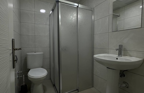 Karesi Hotel | Özdemir Inn Otel