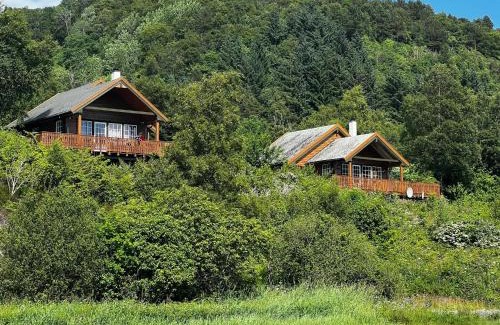 Hyllestad House | Øen Hytter - Hytte 2