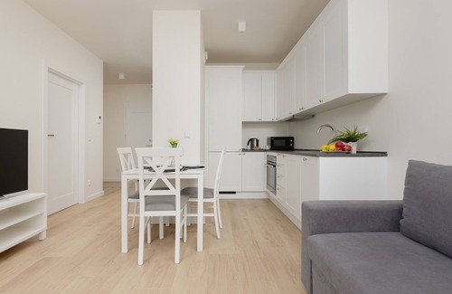 Bialoleka Apartment | Łopianowa 5 | Fashionable Apartment | Parking