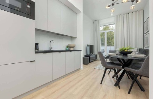 Srodmiescie Połnocne Apartment | Świętokrzyska 30/2 | Apartamnet | Remote working
