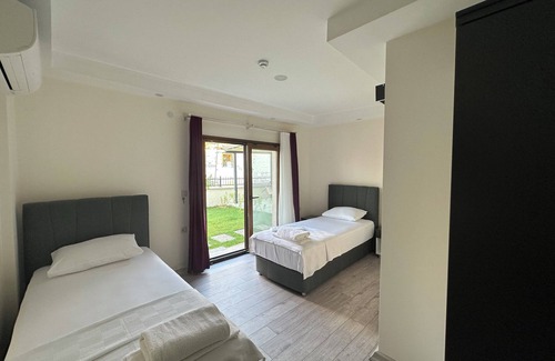 Ayvalik City Center Hotel | Şirin Garden Ayvalık