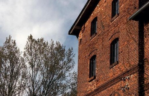 Zarnowiec House | ŻAR - Gorzelnia w Żarnowcu