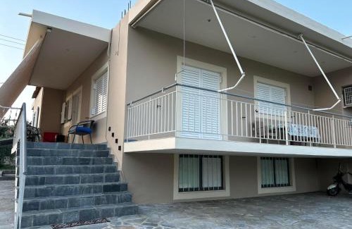 Komnina Apartment | Κτήμα Καρνέση