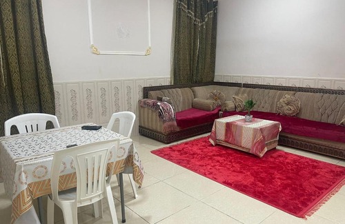 Al Khuwair Apartment | شقه كامله