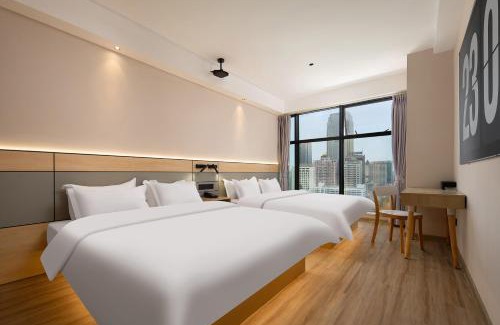 Luomashi Apartment | 利兹高空影音酒店
