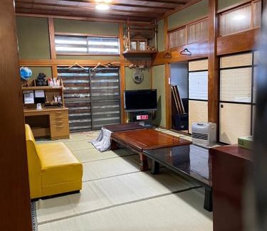 Tokamachi Villa | 古民家 巳巳