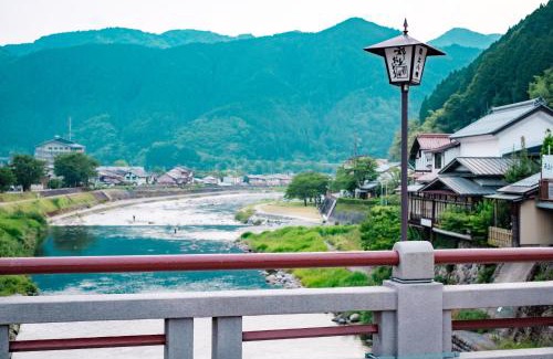 Hachiman-cho Villa | 善-zen-