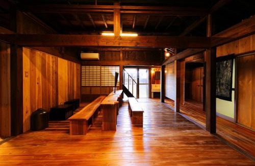 Yakushima House | 屋久杉楼 七福