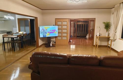 Shiraoi-cho House | 波の音が聞こえる広々別荘エレクトリックハウス白老駅徒歩圏内