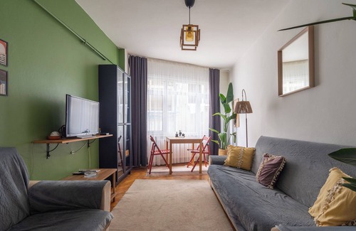 Uskudar Apartment | 0011 - Uskudar, central, cozy and economic flat.