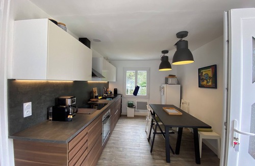 Chaillot House | 008 - Pretty contemporary villa with pool