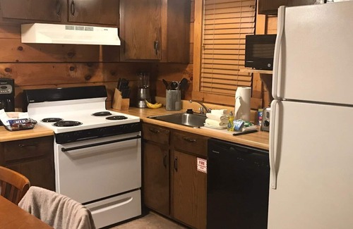 Gordonsville Cabin | 1,000 Acre Resort Horseback Riding 60 Acre Lake; Pools, whirlpool, games room
