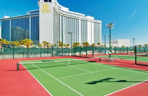 Las Vegas Condo | 1-2 Bed Condo at Westgate Las Vegas. Steps to LV Conv Center, Strip & Monorail