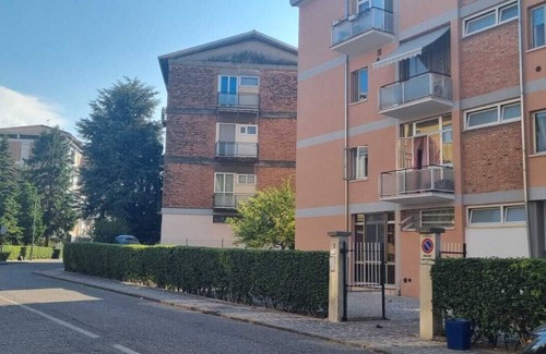 Mantua Apartment | 1.5 km from Palazzo Te and 100 meters from the hospital in Mantua Casa Emma
