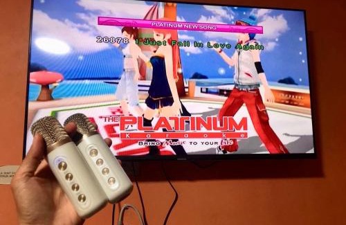 San Mateo Apartment | 1 AC BR House 400mbps, Netflix,Parking,Massager,Cook