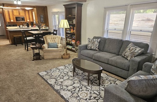 Lakeside House | 1 Acre Home |Woodsy & Fenced |Dogs Ok |Firepit |Close to Dining/Shops | Moody Oaks Rental Next Door