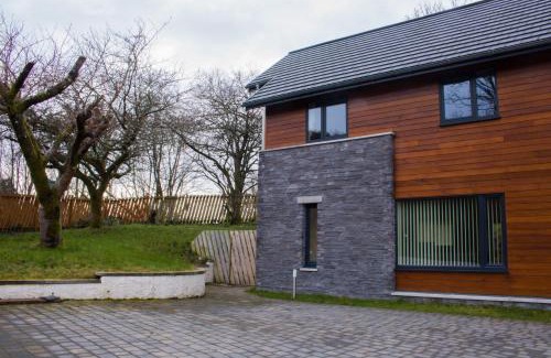 Oban House | 1 Balnakeil, Kirk Road
