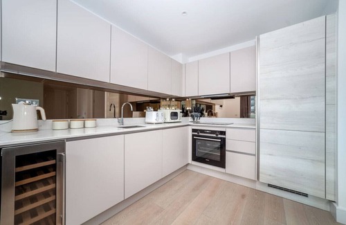 Woolwich Riverside Apartment | 1 Bed Apartment in Woolwich