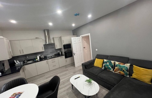 Valentines House | 1 Bed Luxury Flat in Ilford close to station