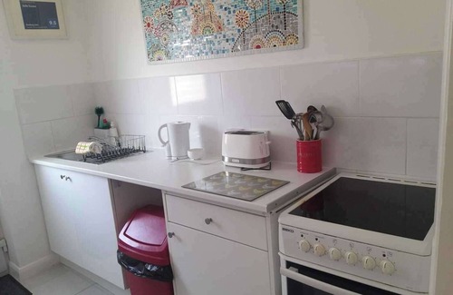 Peacehaven Apartment | 1-Bed Seaside Retreat - Sleeps 2, Parking & Garden