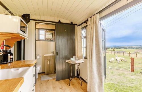 Shipton under Wychwood Cottage | 1 bedroom accommodation in Shipton-Under-Wychwood