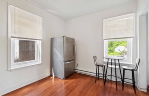 North Philadelphia House | 1 bedroom 1 bathroom within walking distance Temple University Hospital