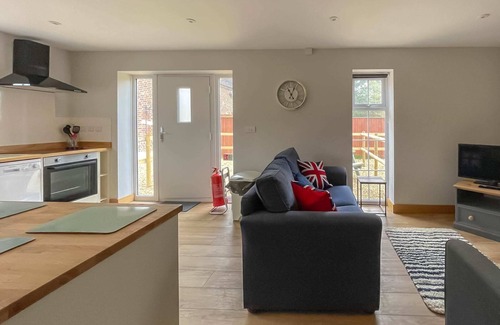 Child Okeford Cottage | 1 bedroom accommodation in Child Okeford, near Blandford Forum