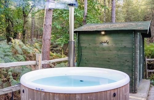 Coleman's Hatch Cottage | 1 bedroom accommodation in Black Hill, near Crowborough