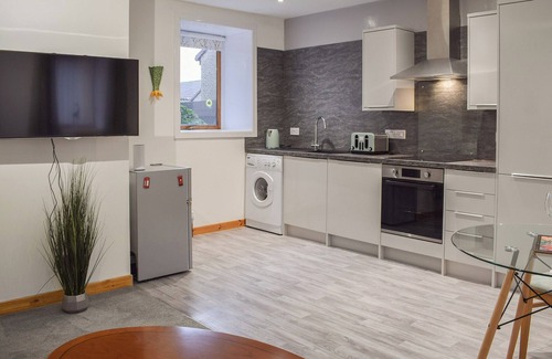 Glenrothes Cottage | 1 bedroom accommodation in Star, near Glenrothes