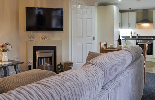 Driffield Cottage | 1 bedroom accommodation in North Frodingham, near Driffield