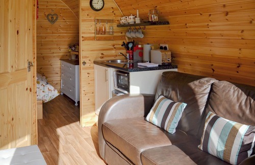 Palgrave Cottage | 1 bedroom accommodation in Palgrave, near Diss