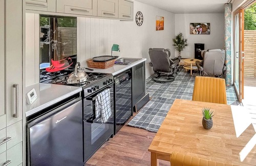 Storwood Ski Chalet | 1 bedroom accommodation in Aughton