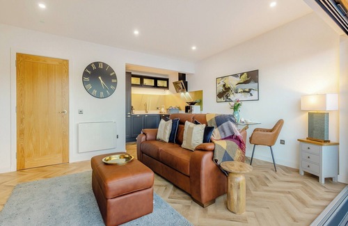 Lochend Cottage | 1 bedroom accommodation in Lochend