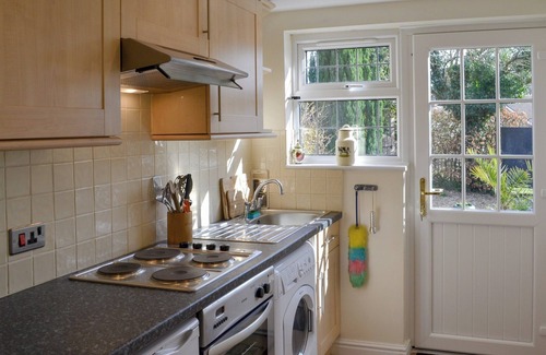 East Kirkby Cottage | 1 bedroom accommodation in East Kirkby, near Spilsby